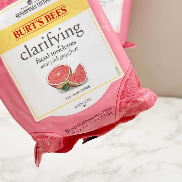 Burt's Bees Facial Wipes Towelettes Assorted Pack 30ct / Bundle 9 Packages - Picture 3 of 5